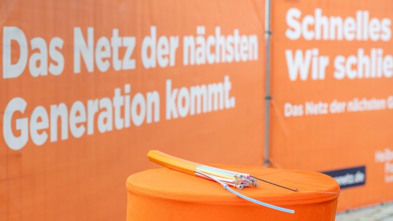 Rheinberg entscheidet sich für Lichtgeschwindigkeit: Deutsche GigaNetz plant Glasfasernetz