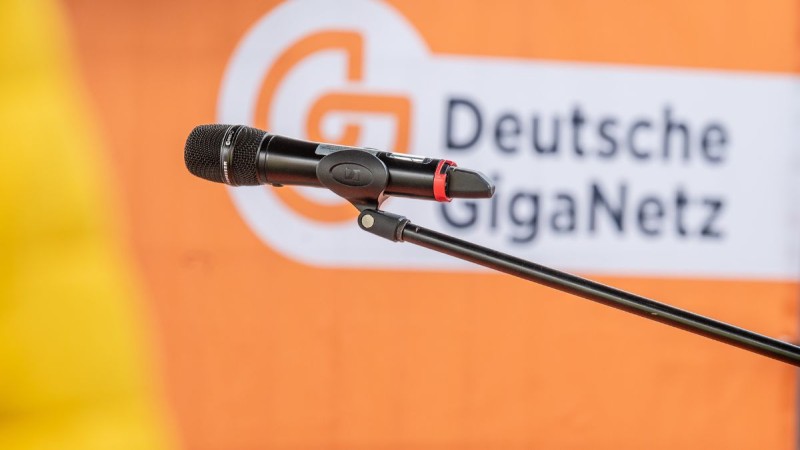 Informationsabend der Deutschen GigaNetz zum Glasfaserausbau in Messel 