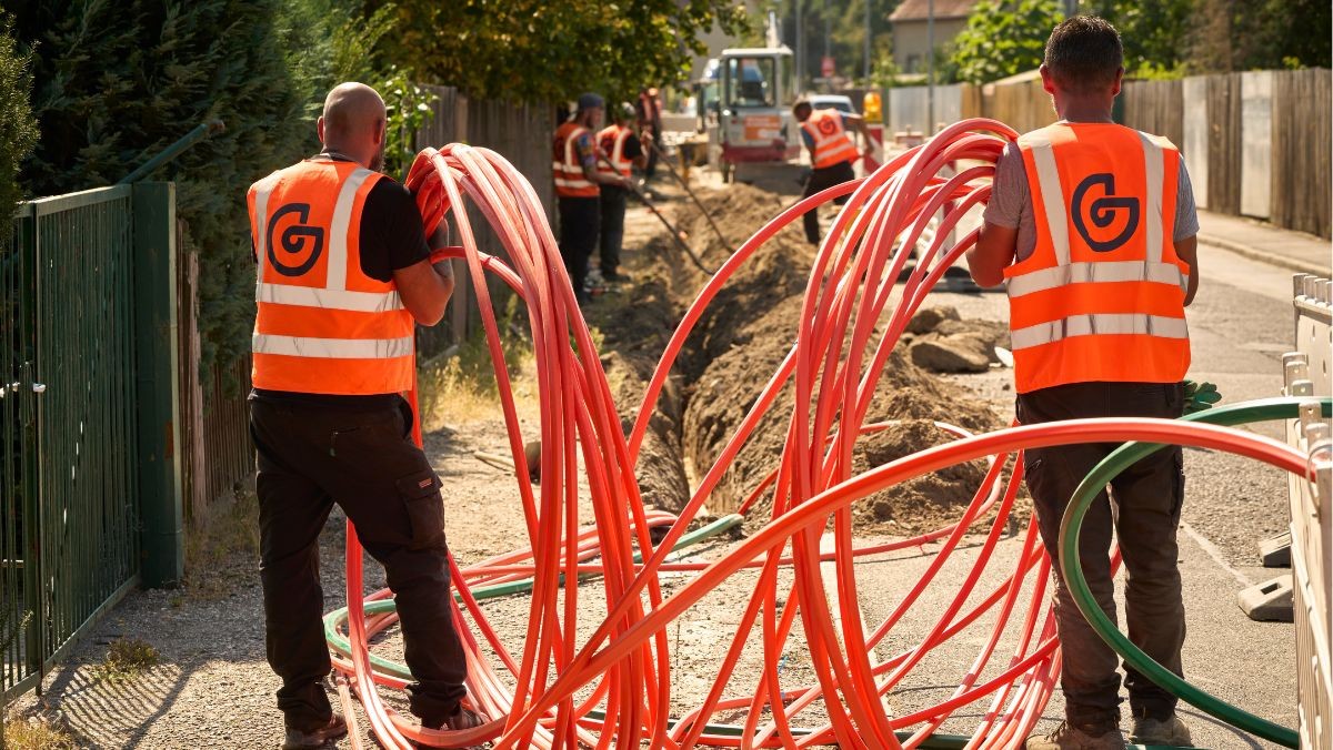 Deutsche GigaNetz lädt am 10. Dezember zum Infotag in Calbe: Alles rund um den Glasfaserausbau 