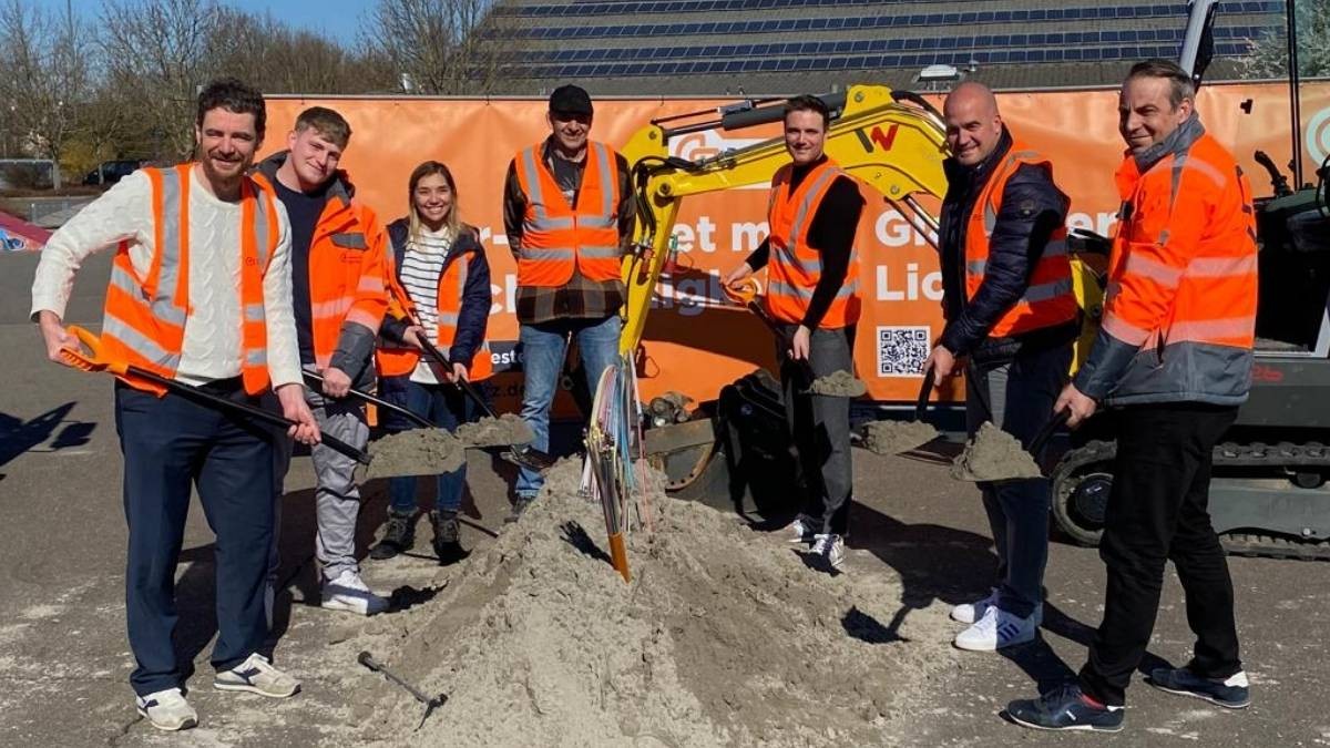 Spatenstich in Dossenheim: Deutsche GigaNetz startet Ausbau eines hochmodernen Glasfasernetzes